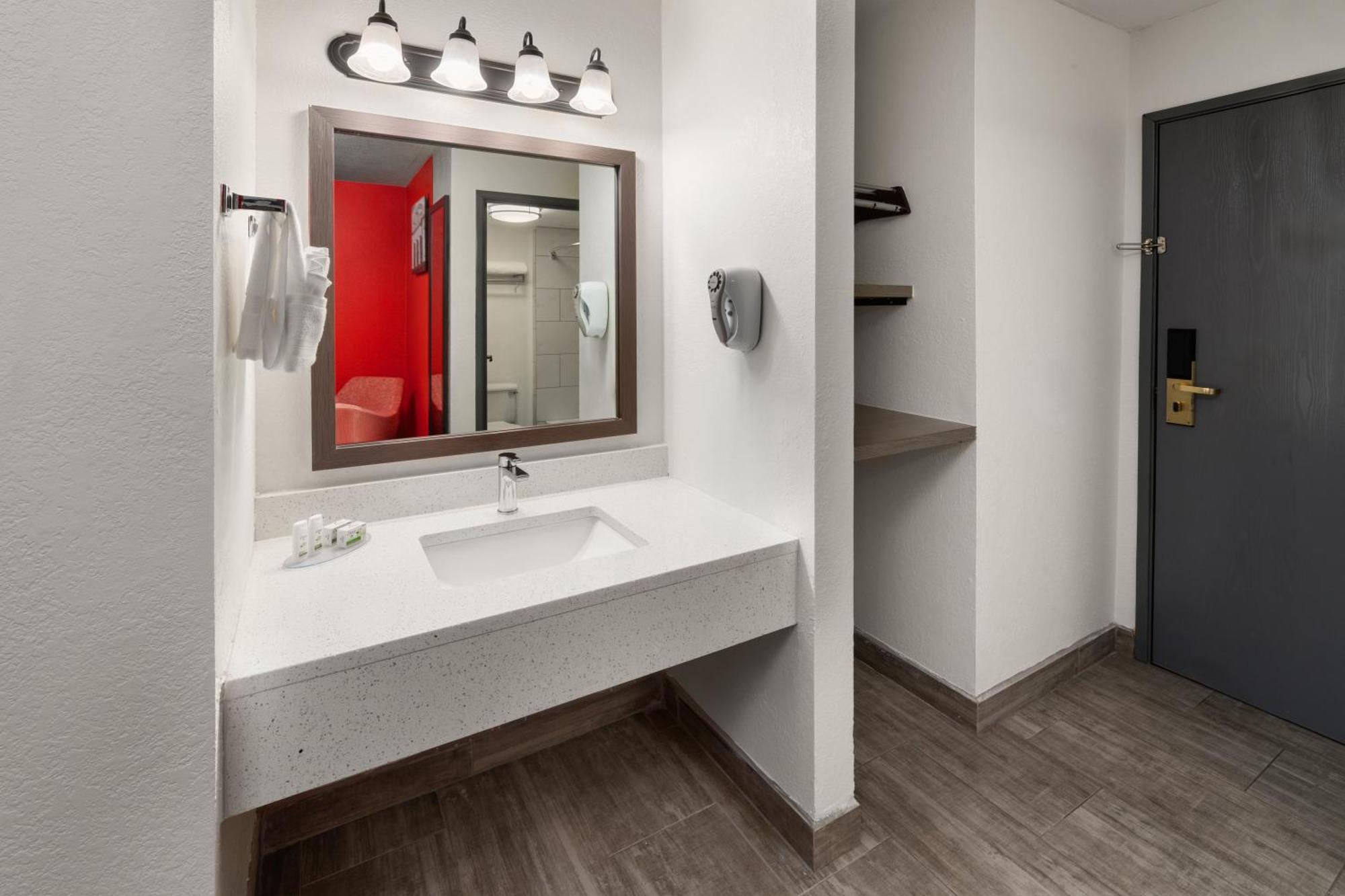 Sylo Hotel Denver Airport, A Ramada By Wyndham Aurora Esterno foto