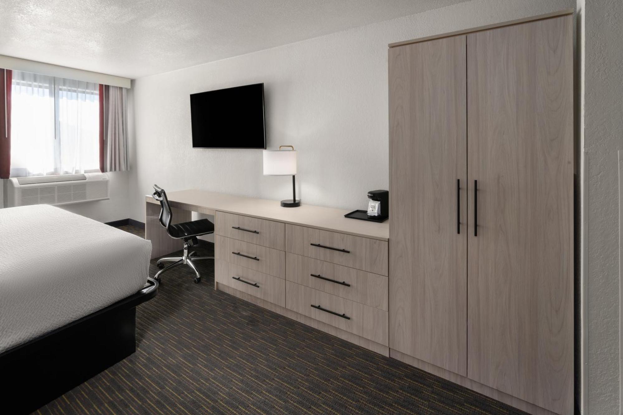 Sylo Hotel Denver Airport, A Ramada By Wyndham Aurora Esterno foto